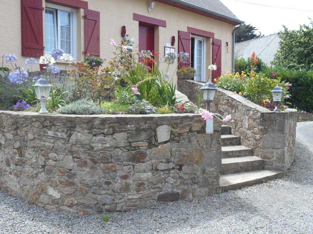 B&B / Chambre d'hôtes Fée Morgane - Chambres 9 Rue Anse Duguesclin, 35350 Saint-Coulomb