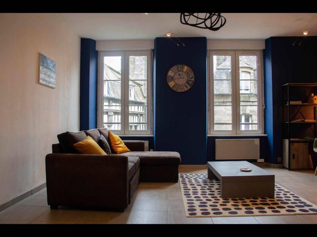 Appartement FerDinan By Locntour 3 Rue de la Ferronnerie, 22100 Dinan