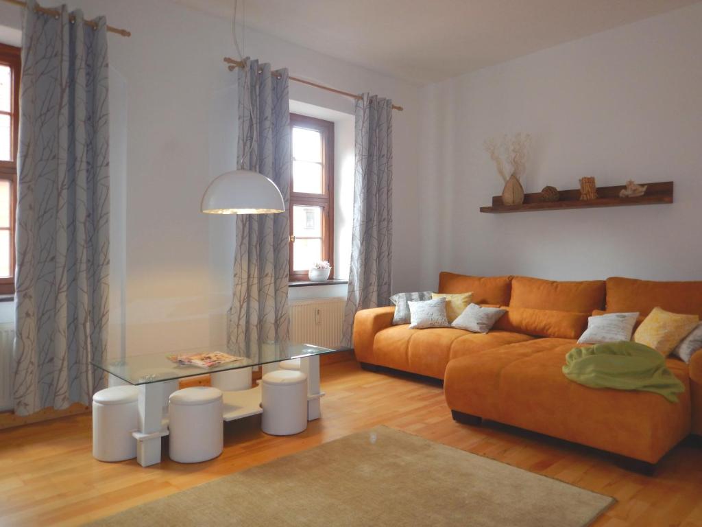 Appartements Ferienapartments Alte Knabenschule Obere Burgstraße 14, 01796 Pirna