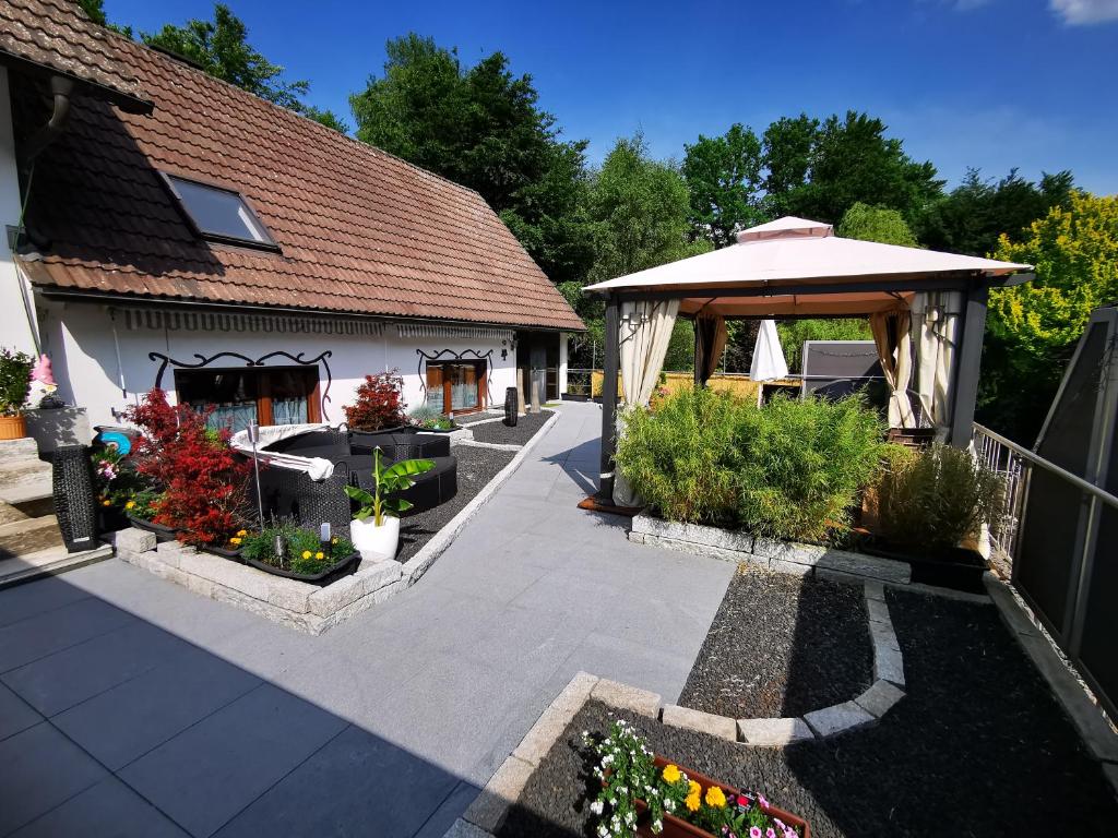 Appartement Ferienappartement -Hof Baum Eseloher weg 10, 58540 Hunswinkel