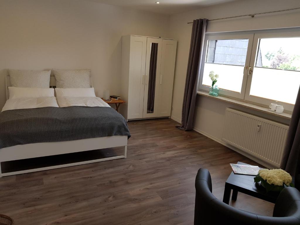 Appartement Ferienappartement Jung Dorfstraße 69, 47475 Kamp-Lintfort