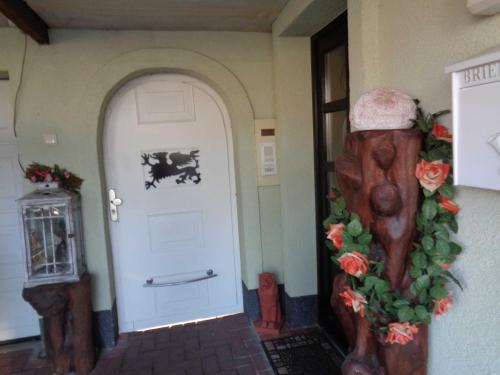 Appartement Ferienbungalow 2 Ludwig-Feuerbach-Weg 5 Dierkow