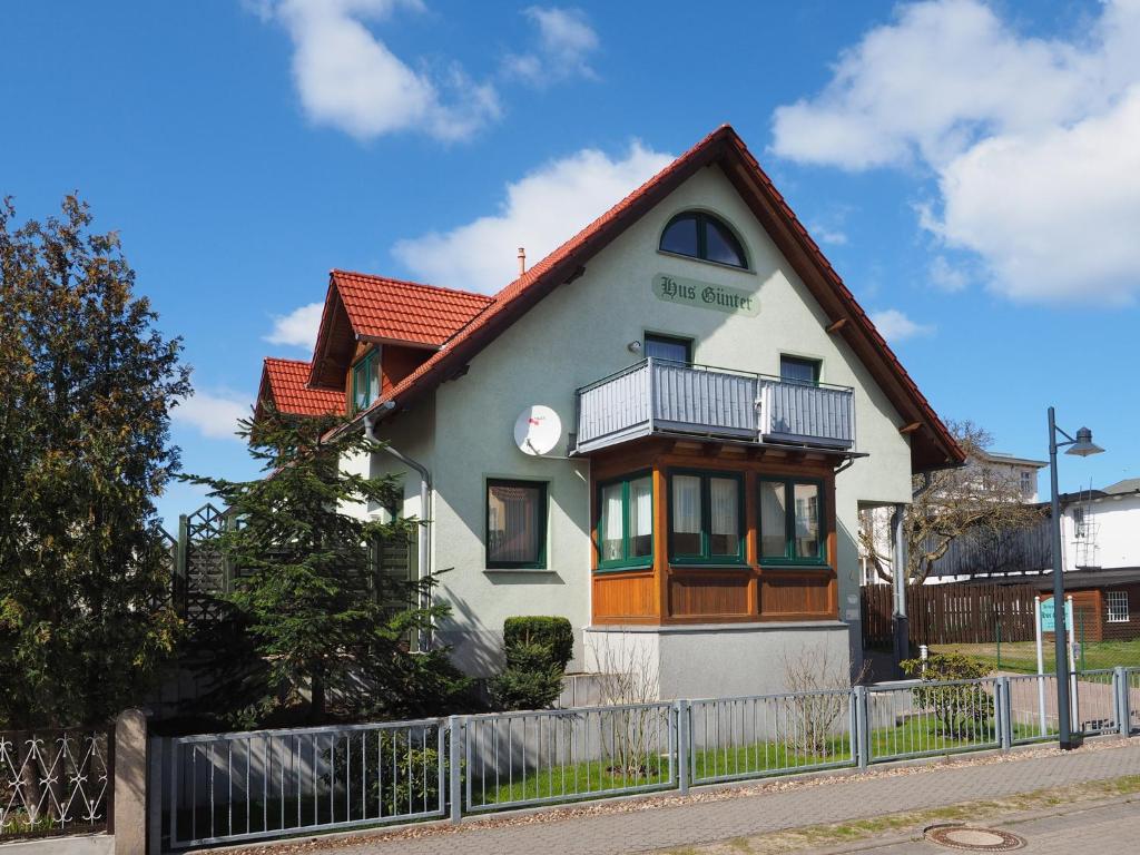 Appartements Feriendomizil Hus Guenter Johann-Koch-Str. 04, 17419 Ahlbeck