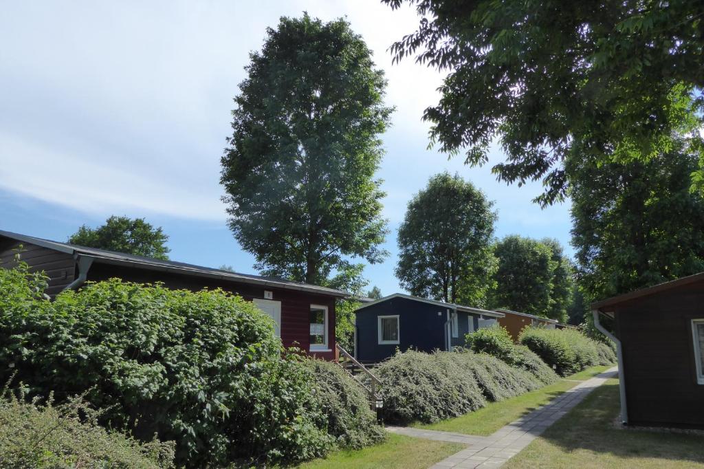 Maisons de vacances Feriendorf Boeker Mühle Am Müritzufer 4, 17248 Boek