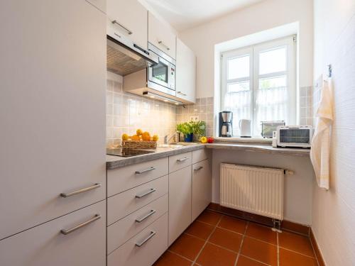 Appartement Feriendorf Rugana - Komfort Appartement mit 2 Schlafzimmern und Terrasse A61 Nonnevitz 25 a-b Dranske