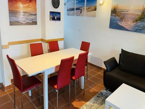 Appartement Feriendorf Rugana - Komfort Appartement mit 2 Schlafzimmern und Terrasse D22 Nonnevitz 25 a-b Dranske