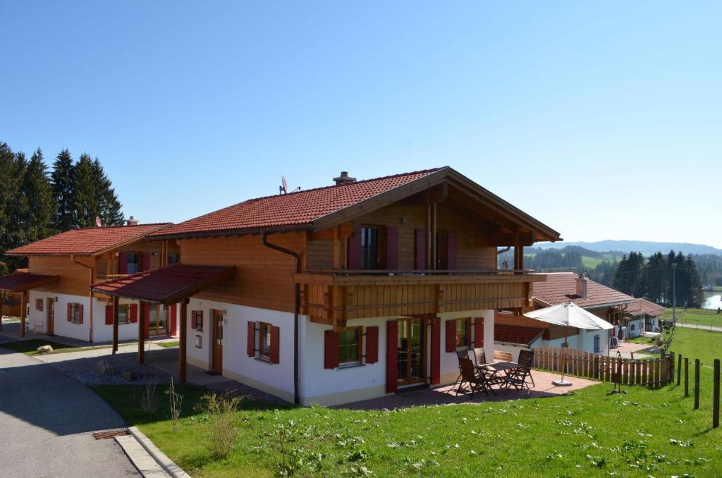 Maison de vacances Feriendorf Via Claudia Haus 59 Gamsbock Via Claudia, 86983 Lechbruck am See