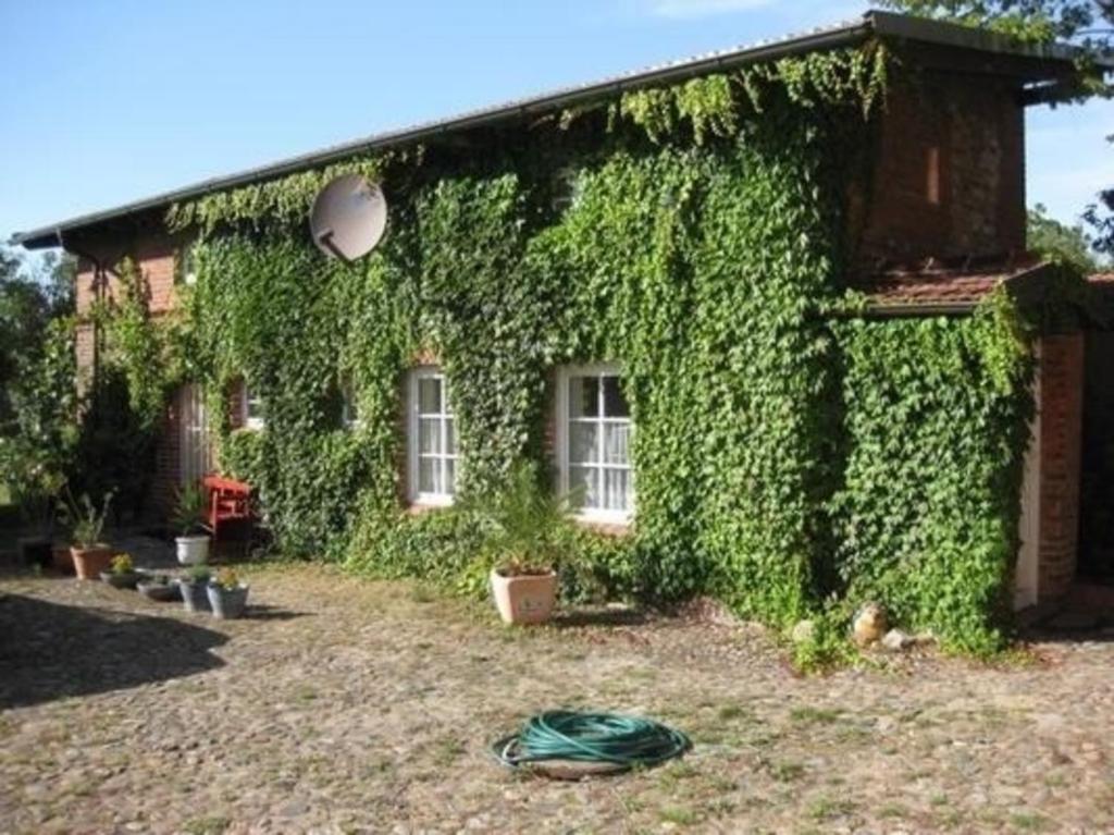 Maison de vacances Ferienhaus - a77585 Bahnhofstraße 52, 16835 Lindow