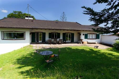 Maison de vacances Ferienhaus Alpenbichl - a74010 Ötzwiesenweg 5 Krün