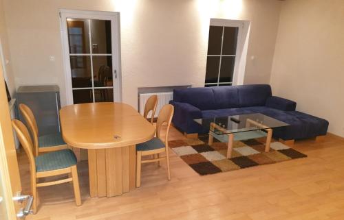 Appartements Ferienhaus am Bach Waldstr. 2 Bachleiten Deuerling