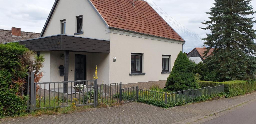 Maison de vacances Ferienhaus Am Heidebad 14 Zum Heidebad, 66839 Schmelz