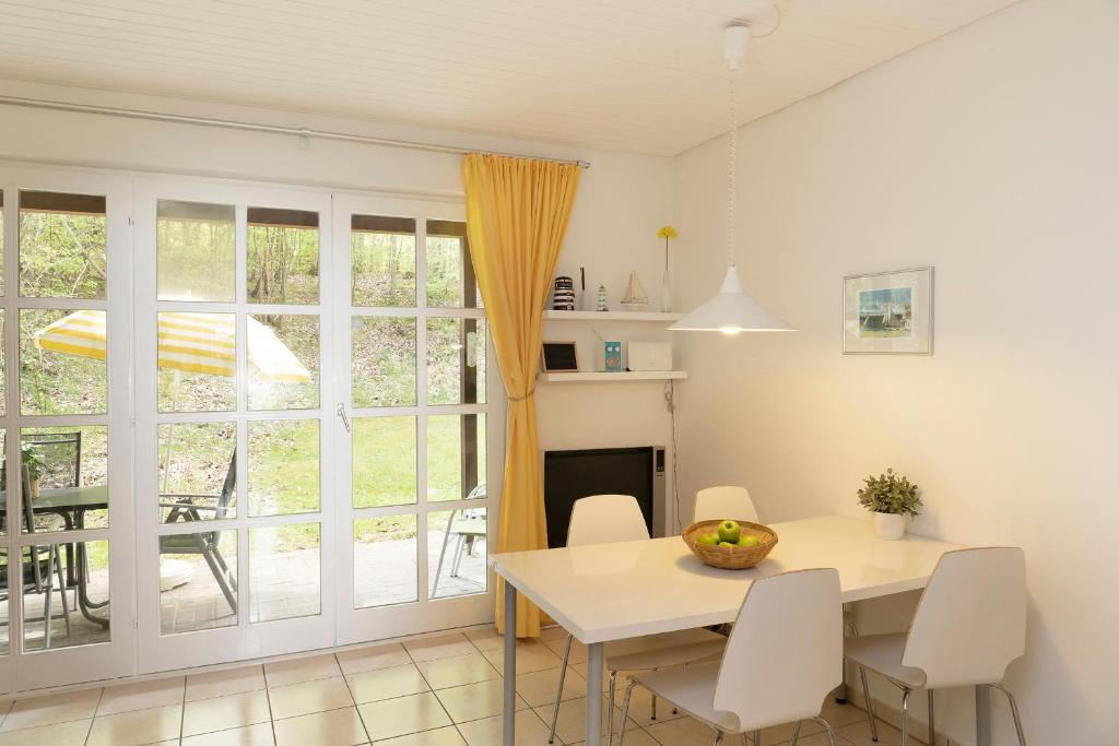 Appartement Ferienhaus Am Ostseewald LEE Seeweg 28, 23684 Schürsdorf