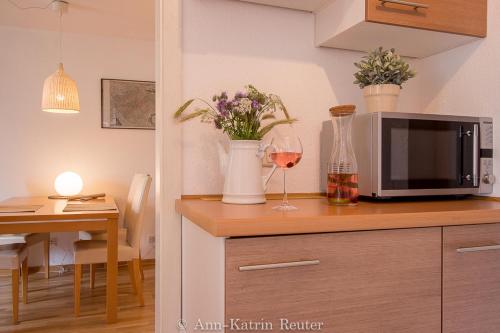 Appartement Ferienhaus Am Ufer - Ferienwohnung Strandluft Uferstraße 3 Sassnitz