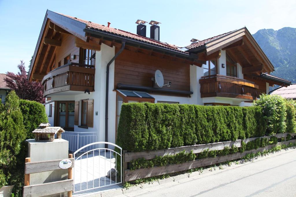 Maison de vacances Ferienhaus Angermeier Rettenbergerstr. 35b, 87561 Oberstdorf