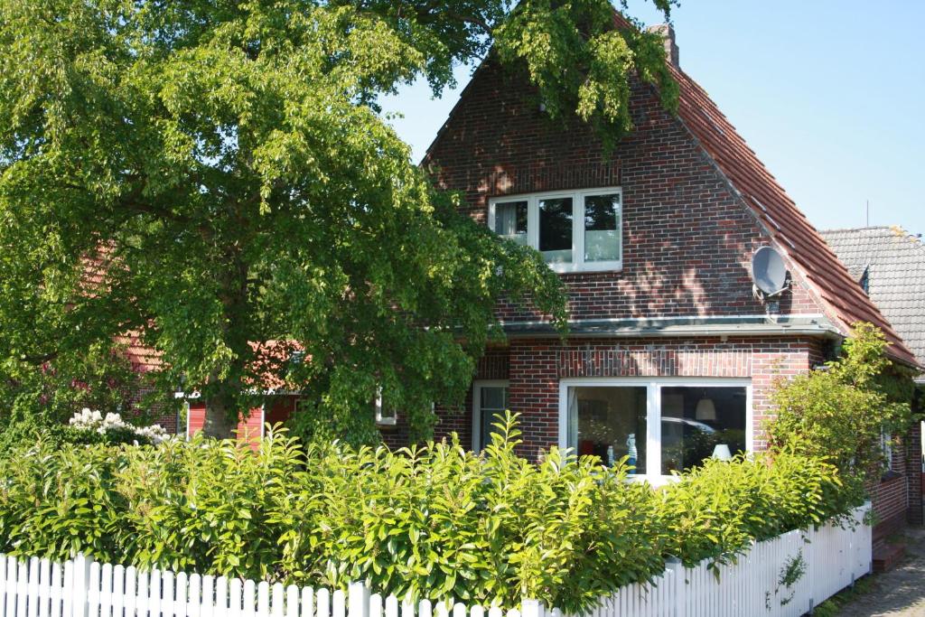 Maison de vacances Ferienhaus Austernfischer Gartenstraße 4, 26969 Butjadingen