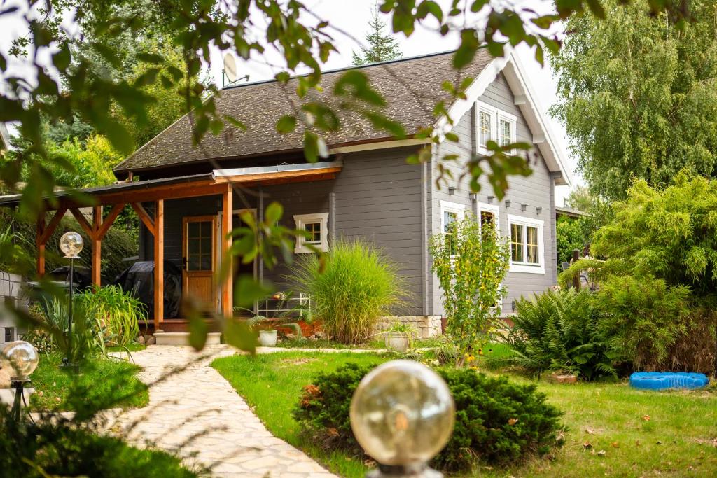 Maison de vacances Ferienhaus Blockhaus am Hengstberg bei Dresden Horkenstraße 15A, 01728 Bannewitz
