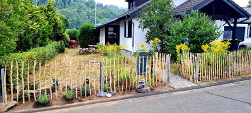 Ferienhaus Eifelschätzchen am Kronenburger See Dahlem allemagne