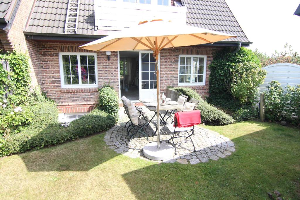 Maison de vacances Ferienhaus Ekke Nekkeppen2 5 Alter Bahnweg, 25980 Westerland