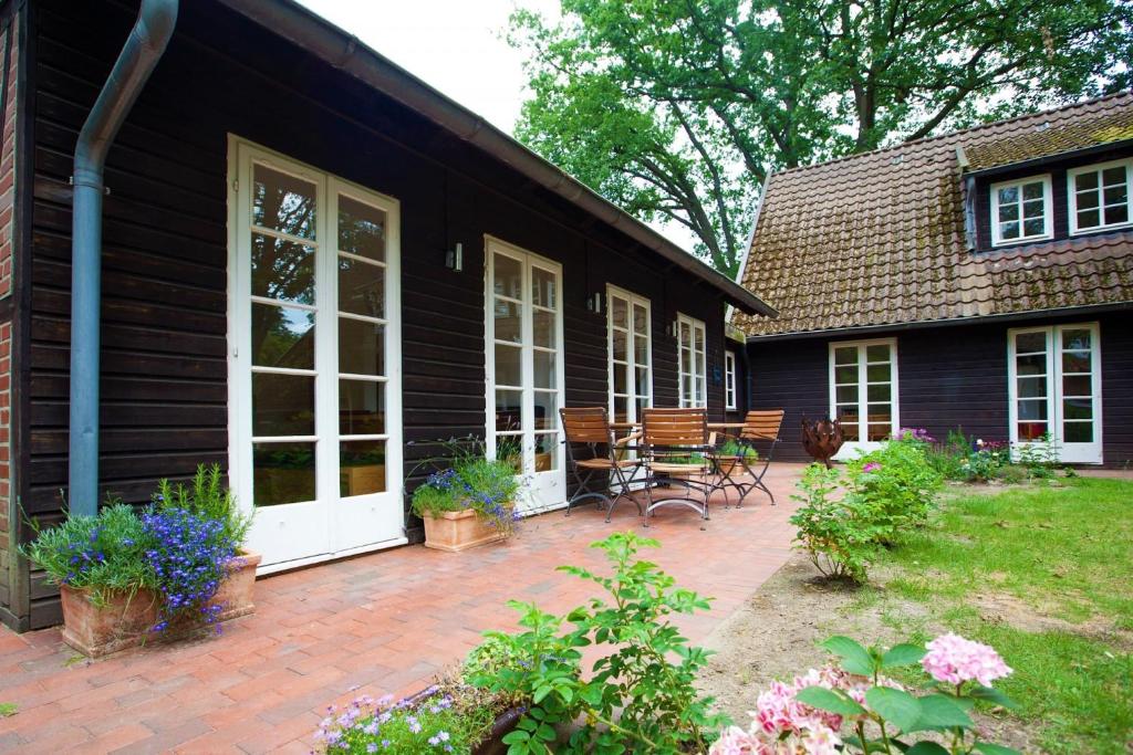 Maison de vacances Ferienhaus Fontane Zur Dorfeiche 15, 21274 Undeloh