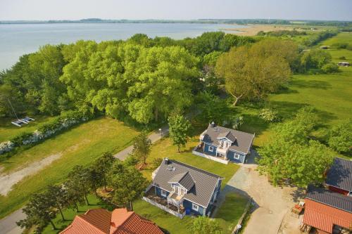 Maison de vacances Ferienhaus Freya Haus Terrasse, Meerblick Am Storchennest 23 Wiek auf Rügen