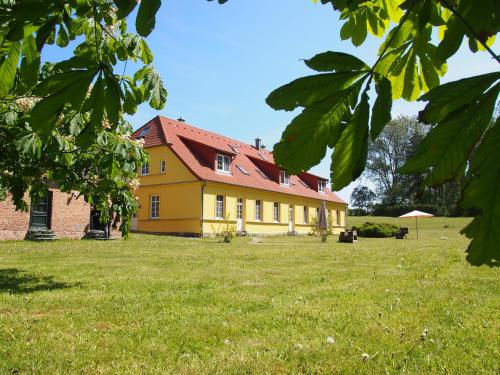 Appartements Ferienhaus Gut Rattelvitz Insel Rügen Volsvitz 8 Gingst