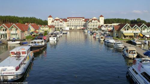 Maison de vacances Ferienhaus Hafendorf Rheinsberg Uferstrasse81 Hafendorf Rheinsberg