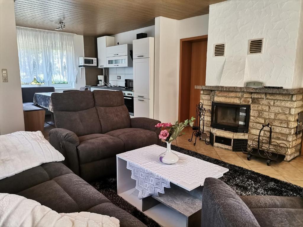 Maison de vacances Ferienhaus Happel 7 Weinbergstraße, 35080 Bad Endbach
