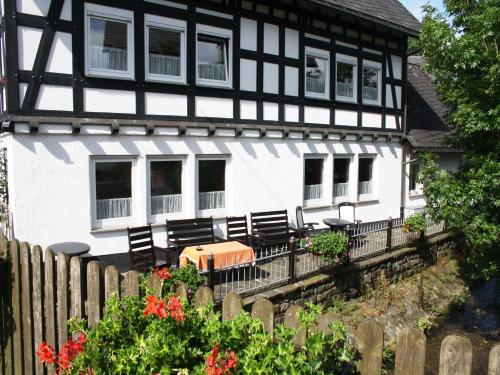 Appartements Ferienhaus Haus am Medebach Muehlenweg 5 Olsberg