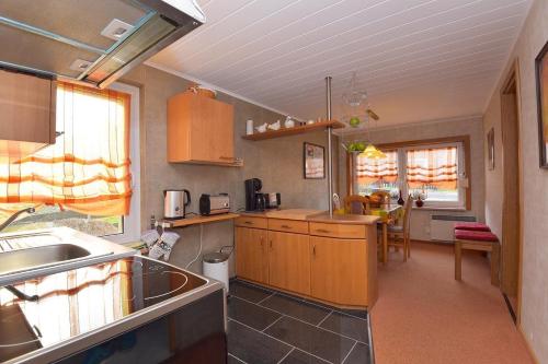 Maison de vacances Ferienhaus-Hellmich Unterlandstraße 64 Scheibe-Alsbach
