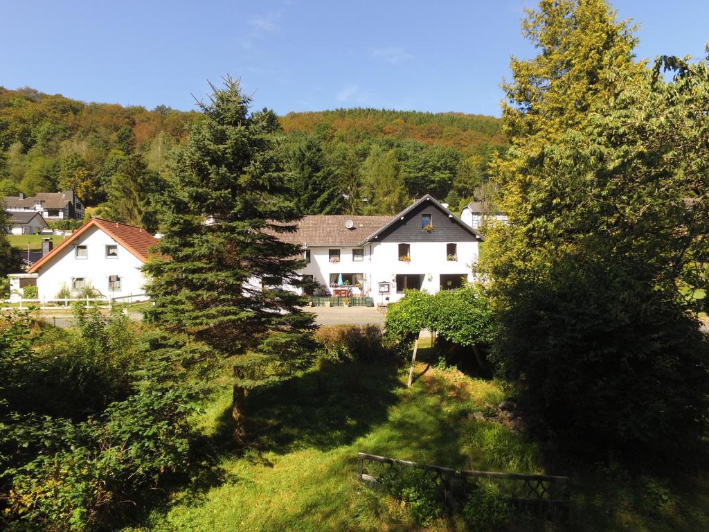 Maison de vacances Ferienhaus im Wiesengrund Erkensruhr 58, 52152 Simmerath