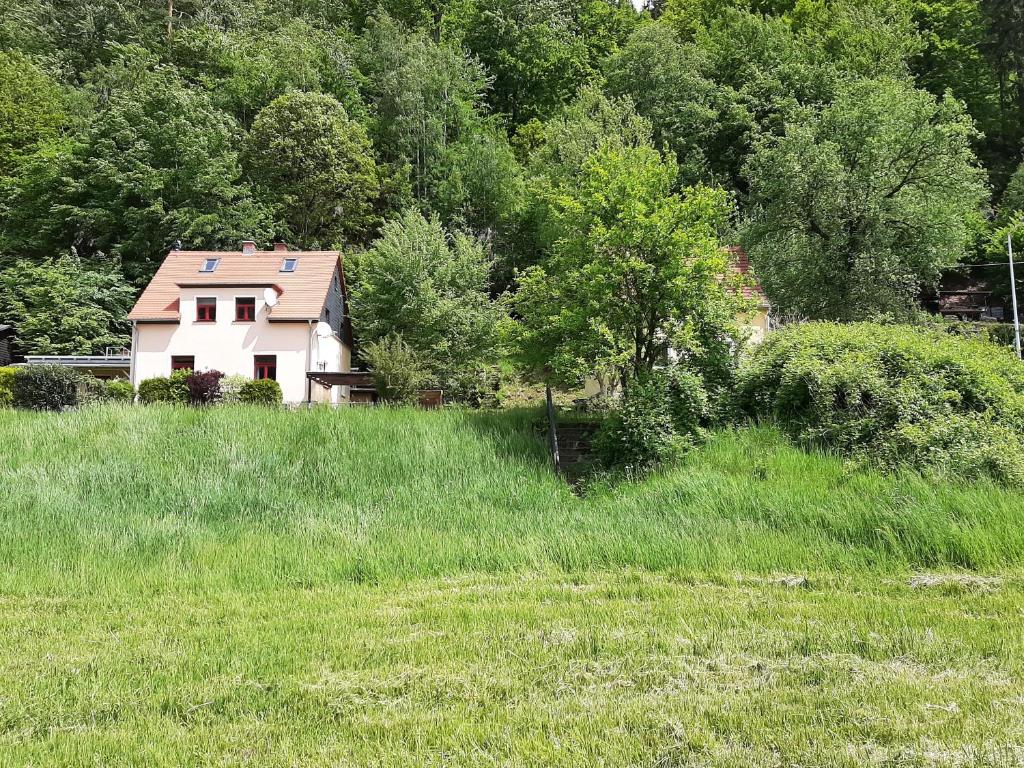 Maison de vacances Ferienhaus Jahrhundertreisen Schmilka 3, 01814 Bad Schandau