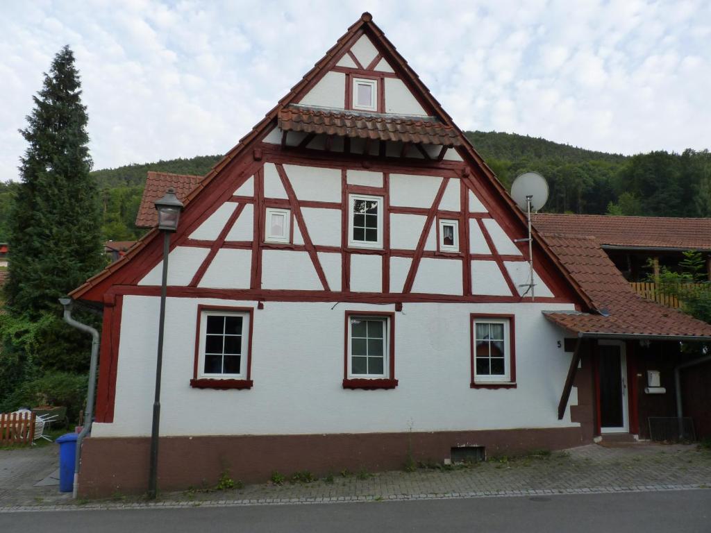 Maison de vacances Ferienhaus Katharina Lembacher Strasse 5, 76891 Nothweiler