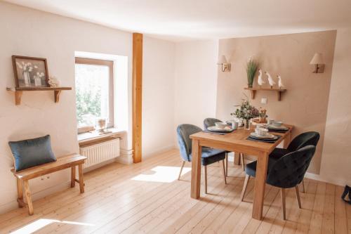 Maison de vacances _Ferienhaus Leutesdorf Rheinzeit 614 schönes Haus direkt am Rhein 17 Rheinstraße Leutesdorf