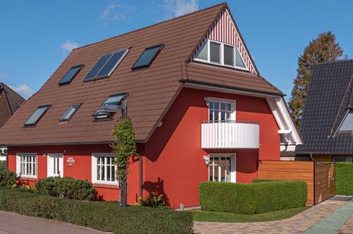 Appartements Ferienhaus Lütten Kulli - 1 Jordanstr.26 Zingst