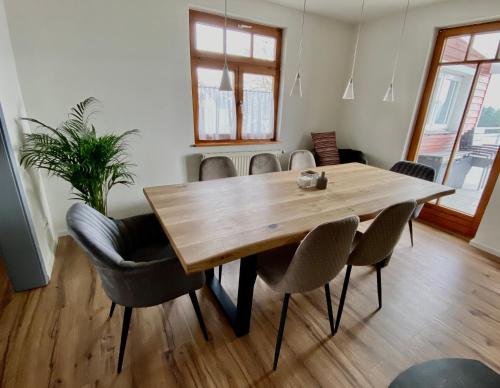 Maison de vacances Ferienhaus mit 5* Luxus im Schwarzwald 28 Schramberger Weg Aichhalden