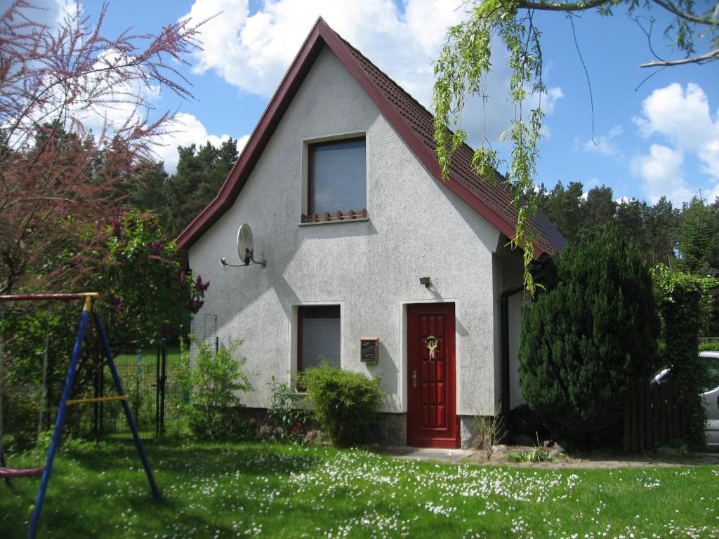 Maison de vacances Ferienhaus Moni Eldenholz 36, 17192 Waren