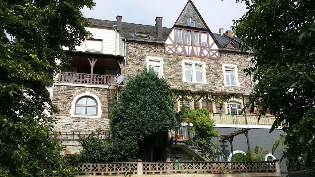 Appartements 'Ferienhaus Mosel' 1 Hüwel, 54539 Ürzig