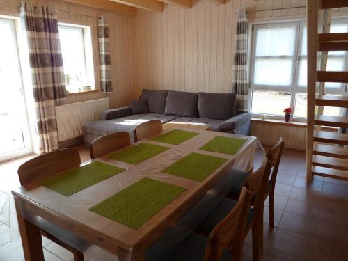 Maison de vacances Ferienhaus Nr 17A3, Feriendorf Hagbügerl, Bayr Wald Hagbügerl 1 Waldmünchen