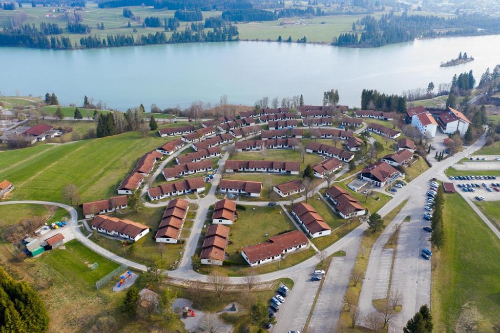 Maison de vacances Ferienhaus Nr 33, Typ A, Feriendorf Hochbergle, Allgäu Hochbergle 2, 86983 Karlsebene