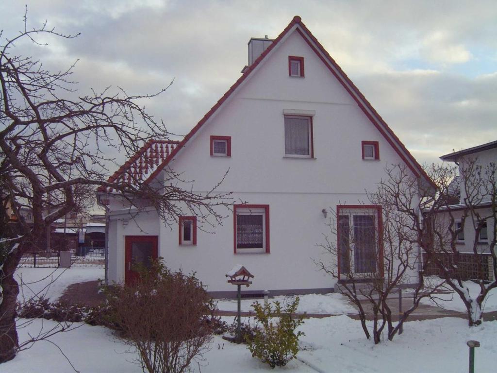 Maison de vacances Ferienhaus Ostend Siedlung Ostend 16, 17419 Ahlbeck