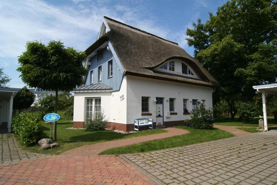 Maison de vacances Ferienhaus Reethus am Eck Likedeeler Weg 12 12 Likedeeler Weg Reethus am Eck, 18374 Zingst