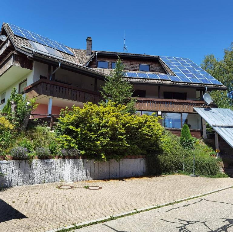 Maisons de vacances Ferienhaus Samy Ob der Schwelle 20, 79868 Feldberg