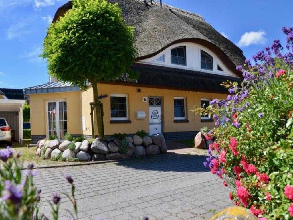 Maison de vacances Ferienhaus Seebrise Mine Heimatweg 9a, 18374 Zingst