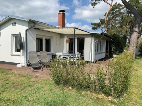 Maison de vacances Ferienhaus Solken mit großer Terrasse und Kaminofen 37 Richtberg Plau am See