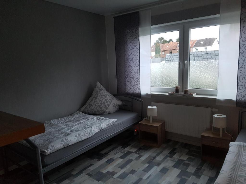 Appartement Ferienhaus Thalia 2 a 7 Kantstraße, 52531 Übach-Palenberg
