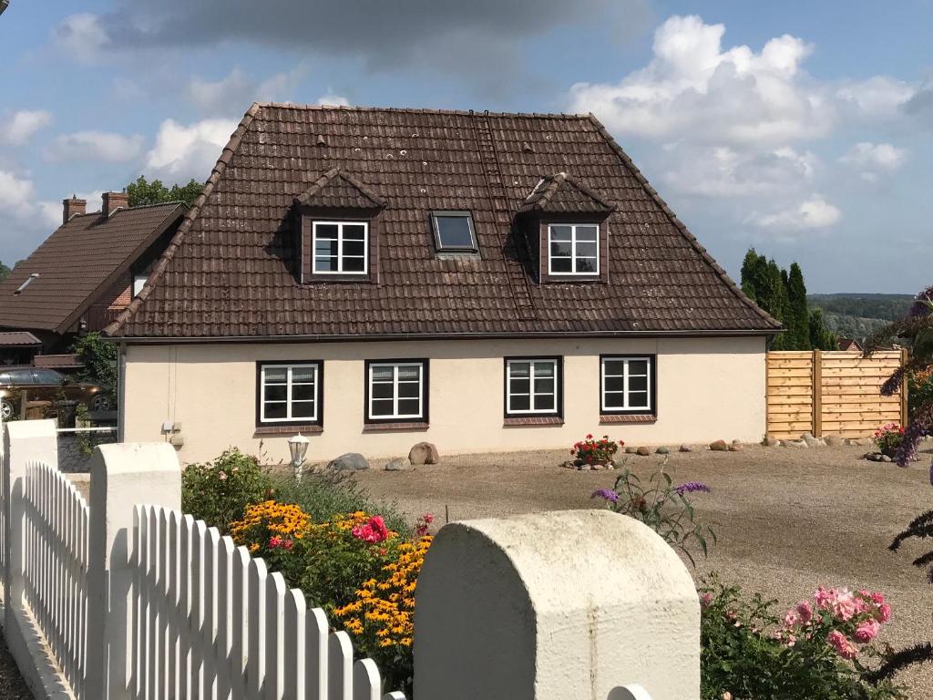 Appartements Ferienhaus Vogelberg 14 Vogelberg, 24321 Lütjenburg