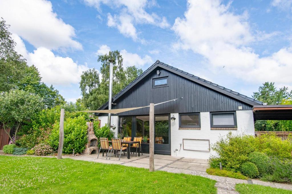 Maison de vacances Ferienhaus Wegener Kirchweg  11b, 23746 Kellenhusen