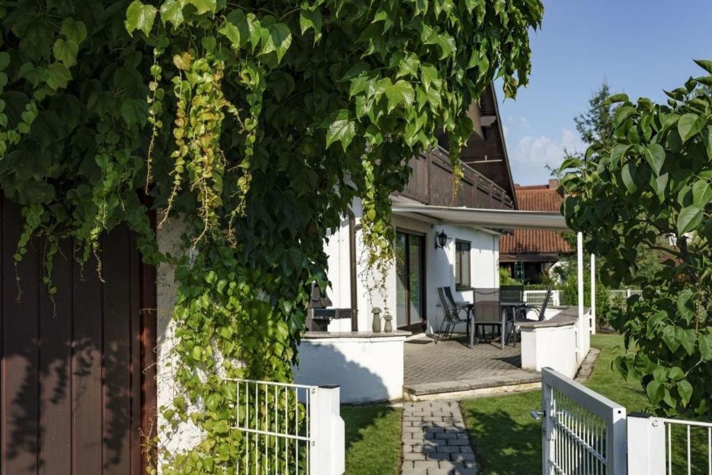 Maison de vacances Ferienhaus Wila St.-Katharinen-Straße 9, 79369 Wyhl