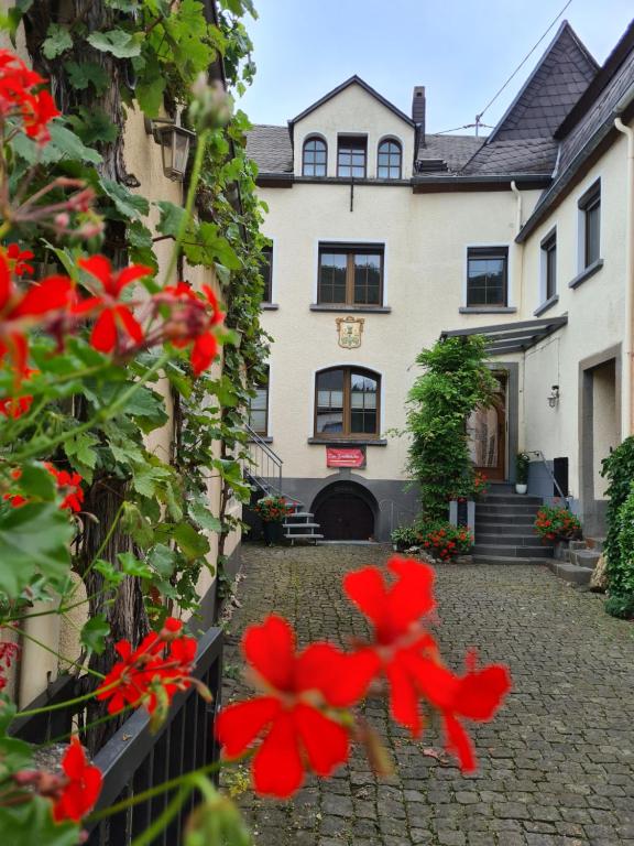 Maison d'hôtes Ferienhaus Winzerauszeit 1 Goldbäumchenstraße, 56821 Ellenz-Poltersdorf