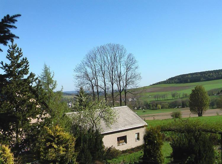 Maison de vacances Ferienhaus-Ziller Oberwiesenthaler Str. 1b, 09474 Crottendorf
